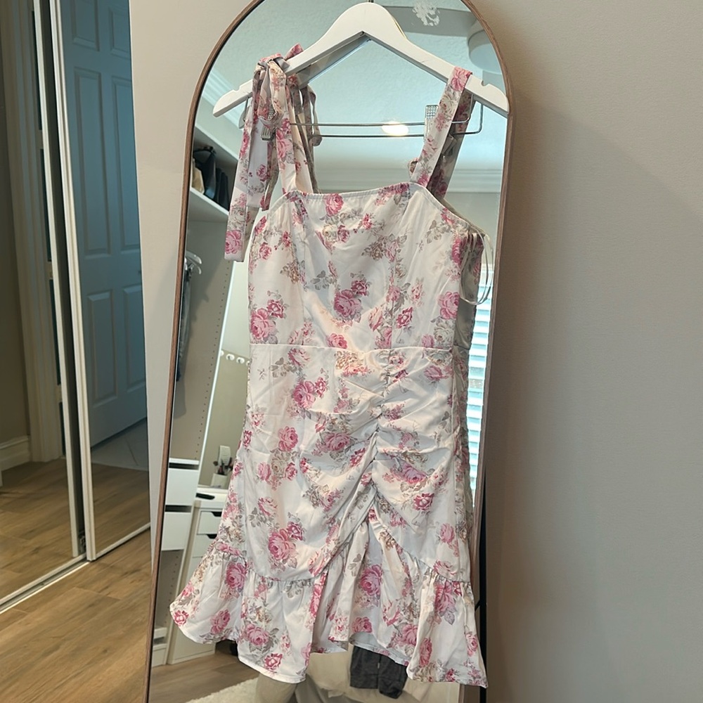 SHEIN dress , size 4, adjustable straps
